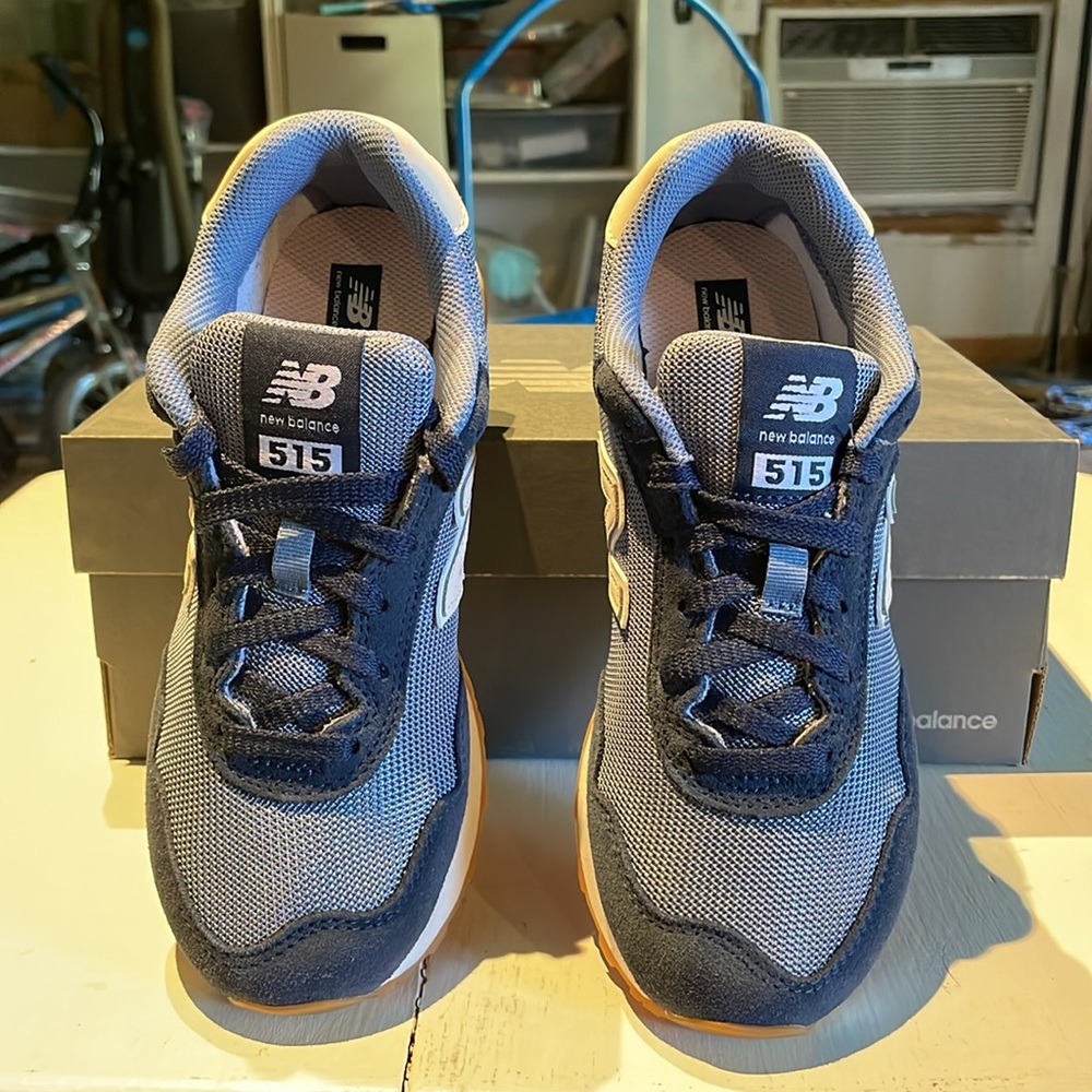 New Balance Classic Sneakers Women’s 5.5 - Picture 6 of 8